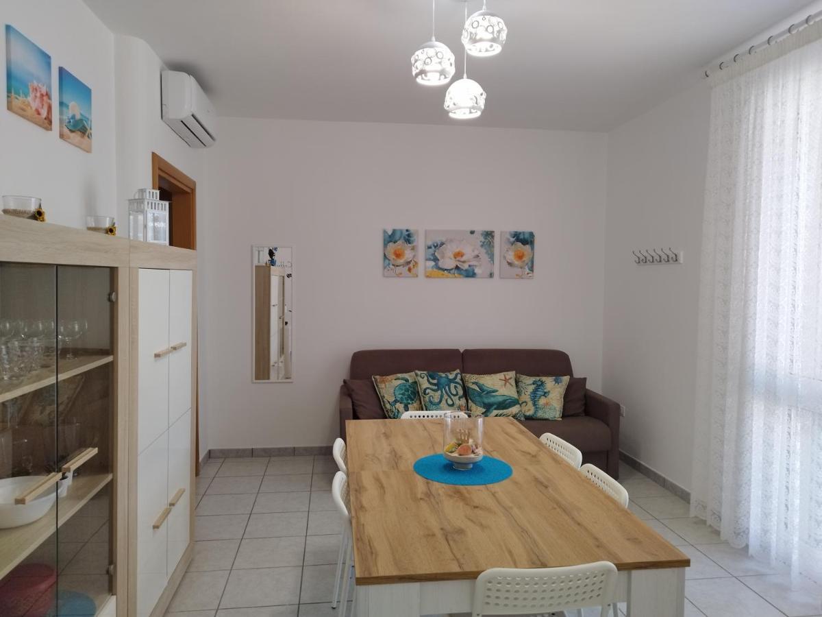 Casa Vacanze Il Sorriso Di Emi 托雷苏达 外观 照片