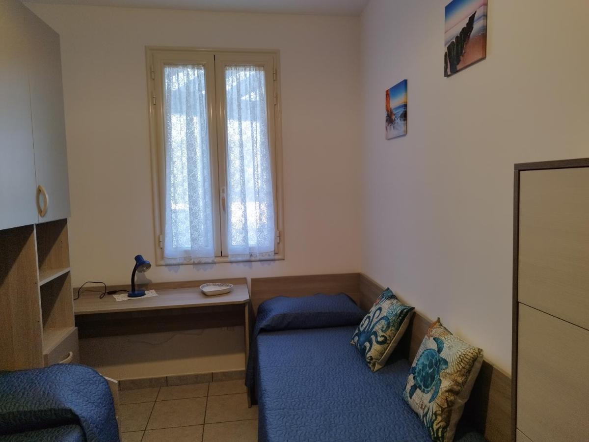 Casa Vacanze Il Sorriso Di Emi 托雷苏达 外观 照片